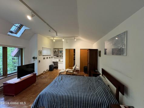 1 Durham Way Clifton Park NY 12065