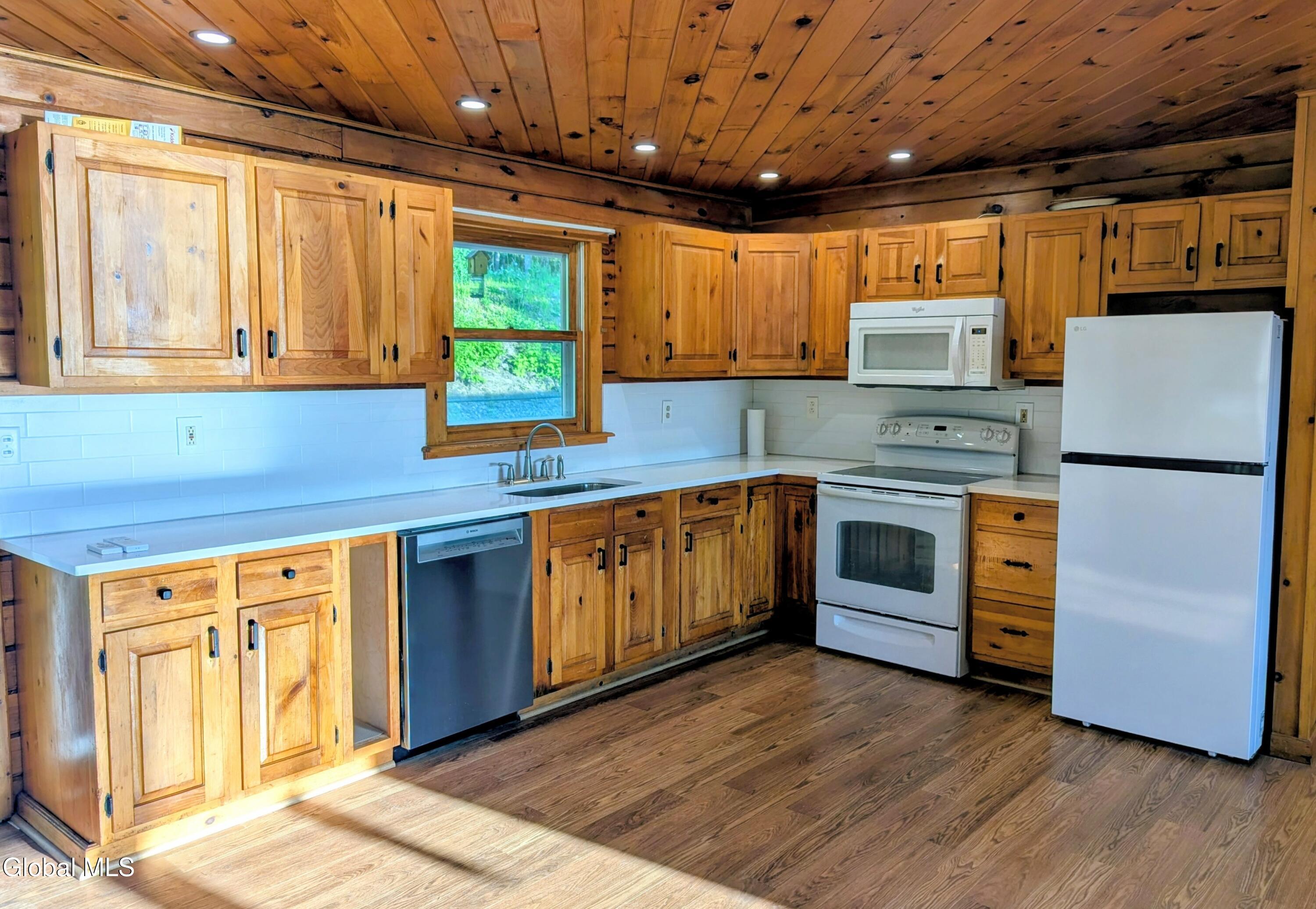 390 E Lake Road Argyle NY 12809