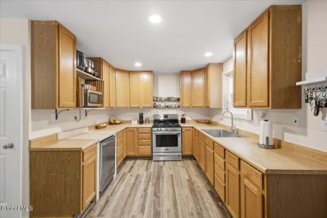 8480 U.s. 9 Lewis NY 12950