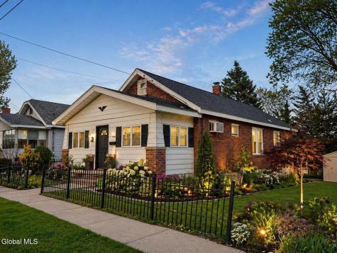 730 8th Avenue Watervliet NY 12189