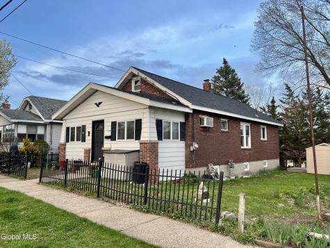 730 8th Avenue Watervliet NY 12189