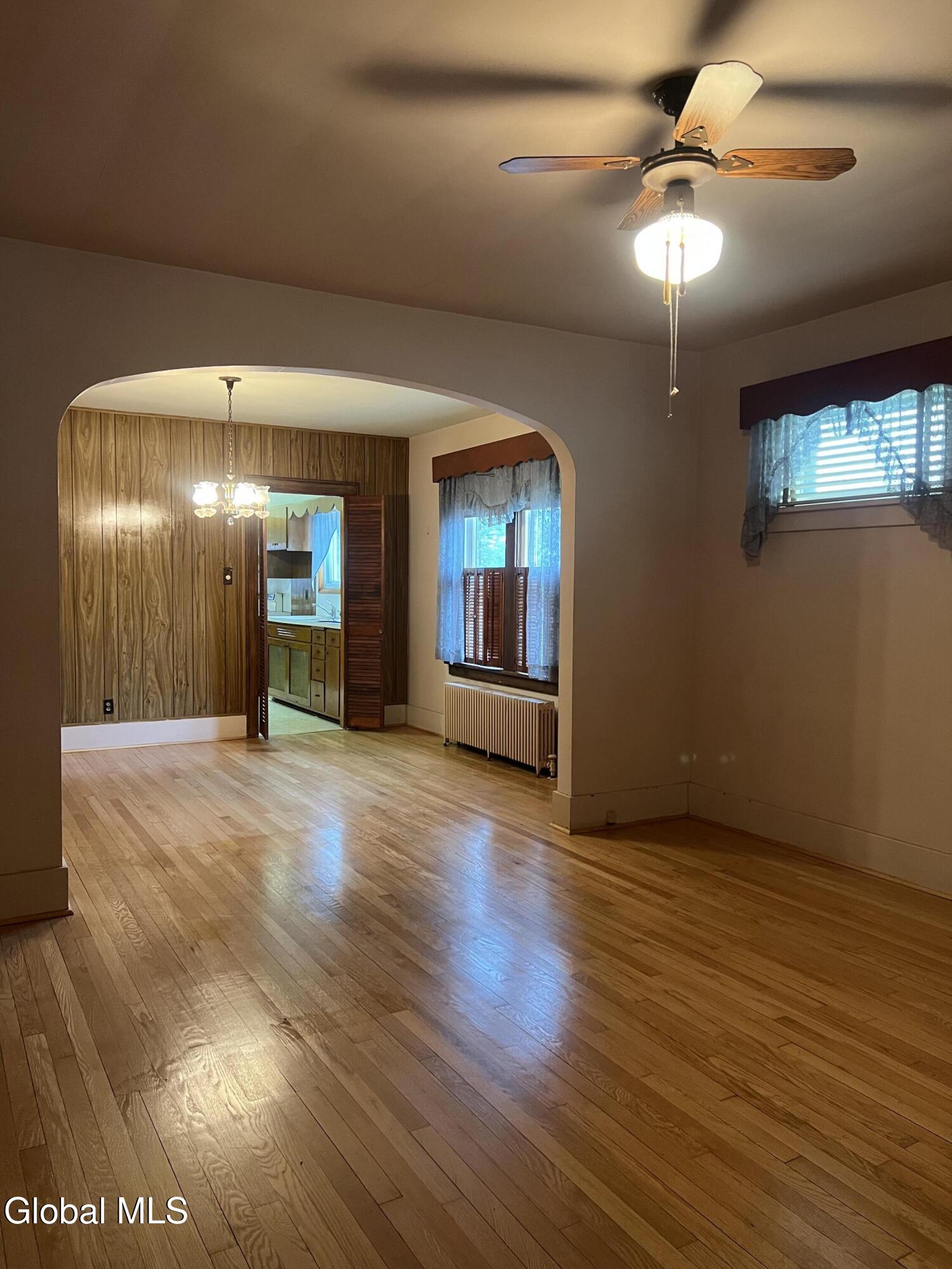 730 8th Avenue Watervliet NY 12189