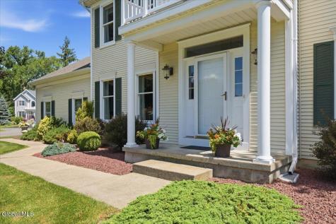 27 Mosall Drive Slingerlands NY 12159