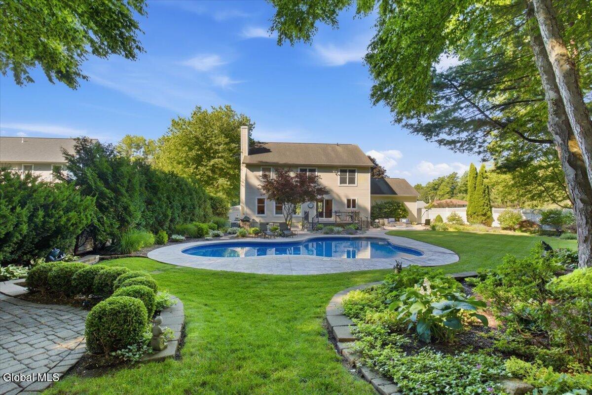 27 Mosall Drive Slingerlands NY 12159