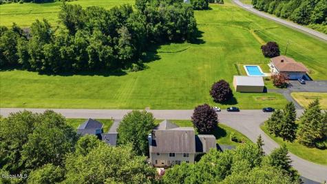 27 Mosall Drive Slingerlands NY 12159