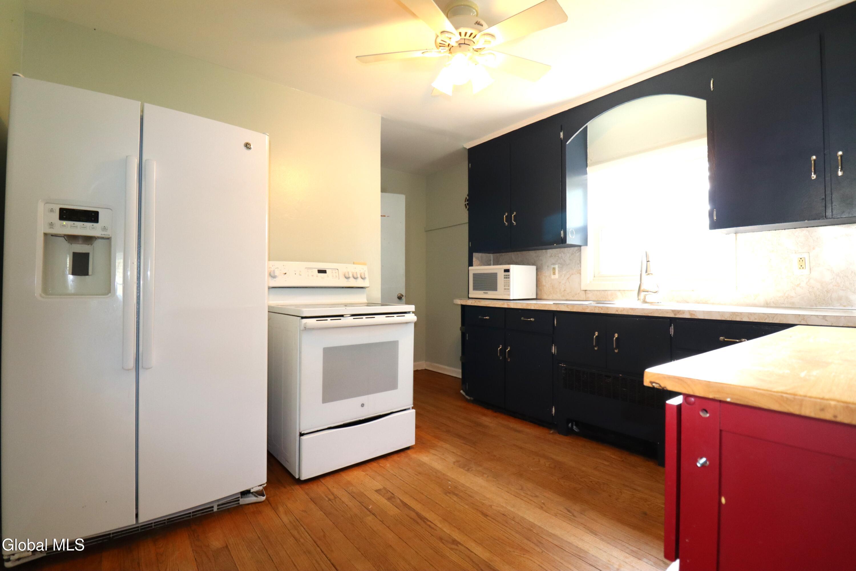 2116 Neil Street Schenectady NY 12306