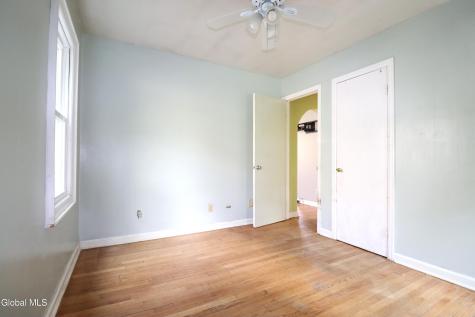 2116 Neil Street Schenectady NY 12306