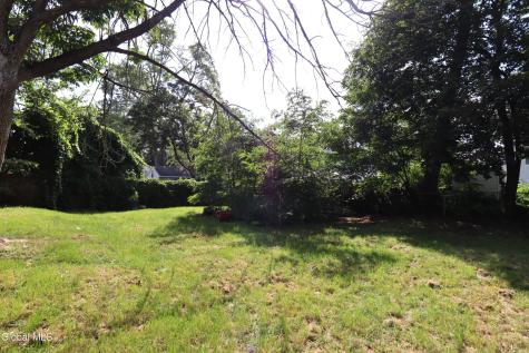 2116 Neil Street Schenectady NY 12306