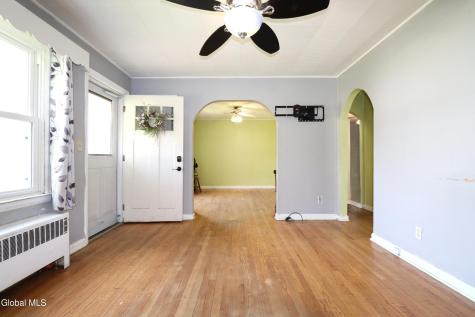 2116 Neil Street Schenectady NY 12306