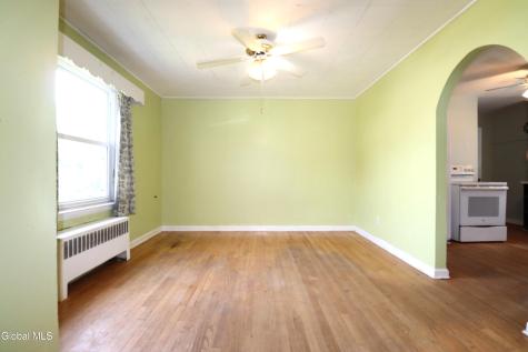 2116 Neil Street Schenectady NY 12306