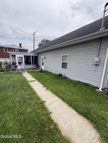 15 Steenburgh Avenue Waterford NY 12188