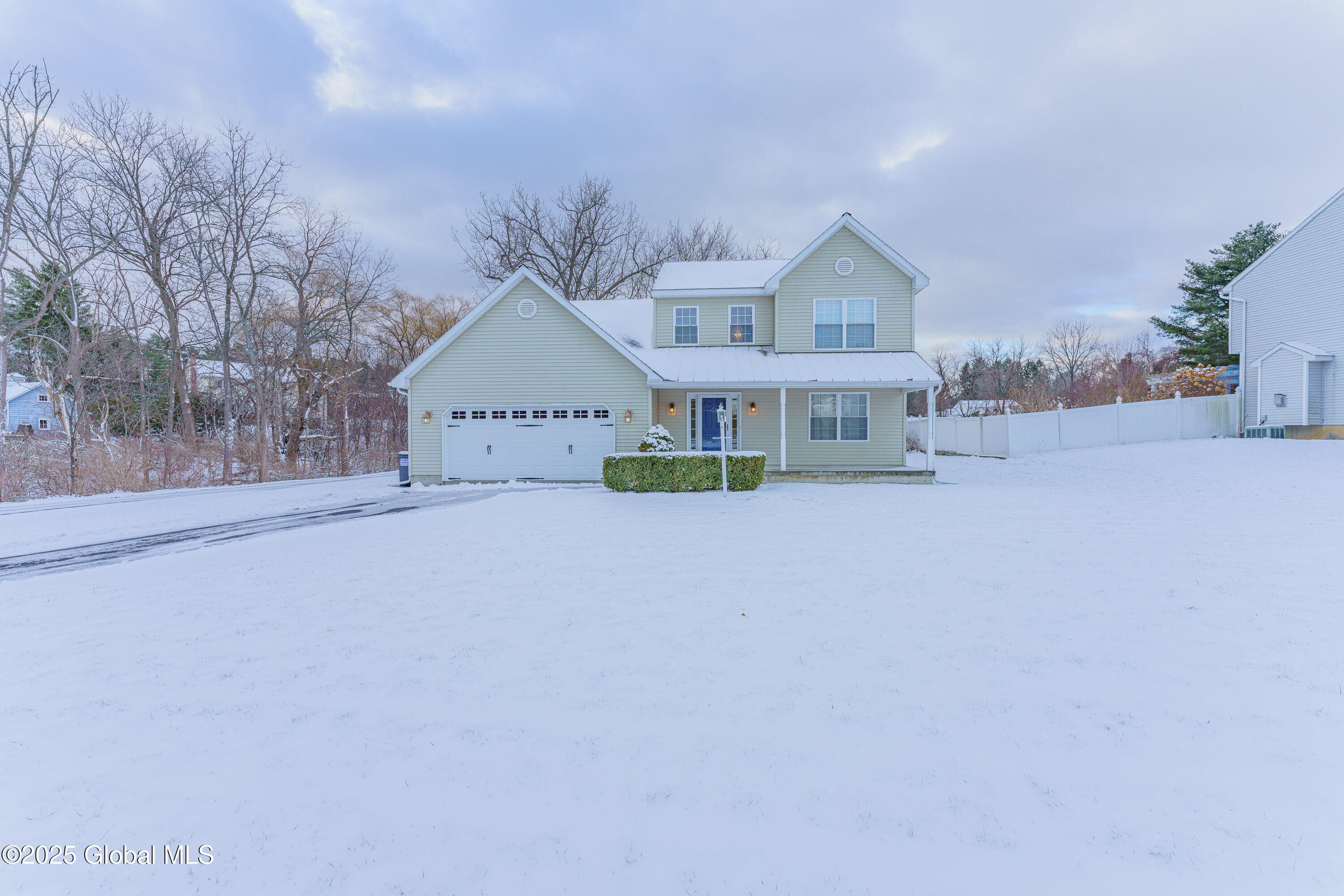2184 River Road Niskayuna NY 12309