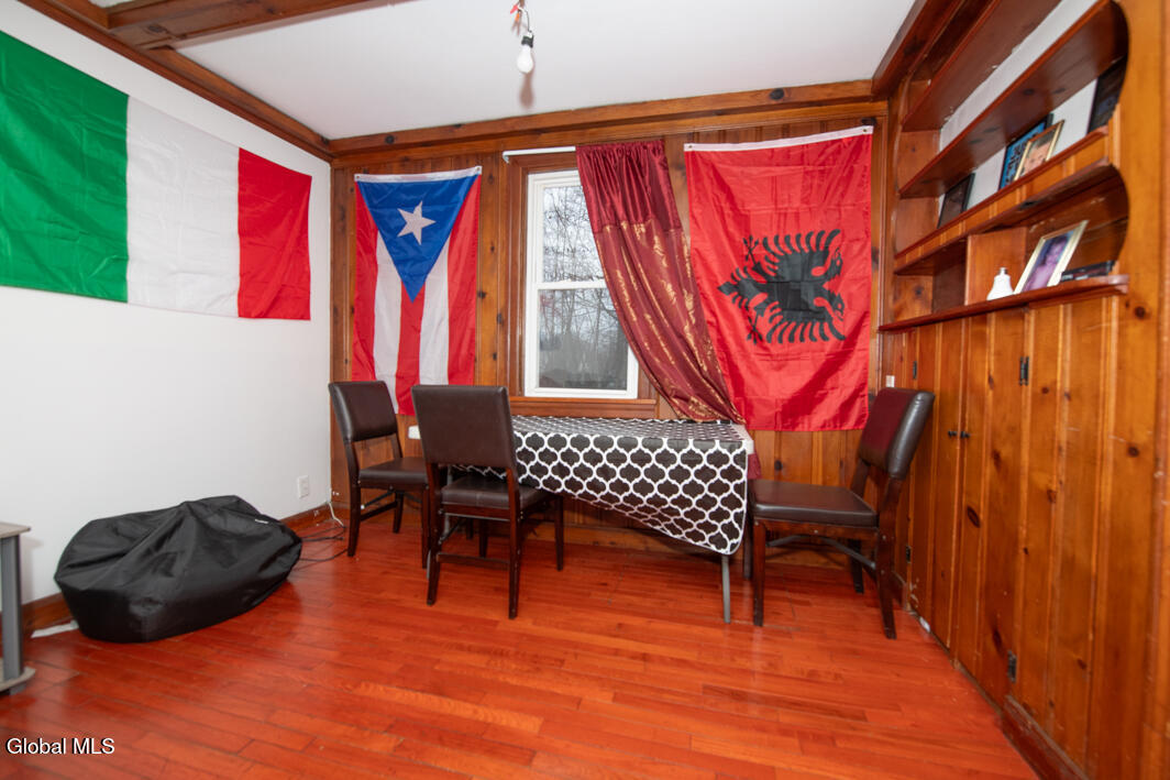 7 Pinehurst Avenue Albany NY 12203
