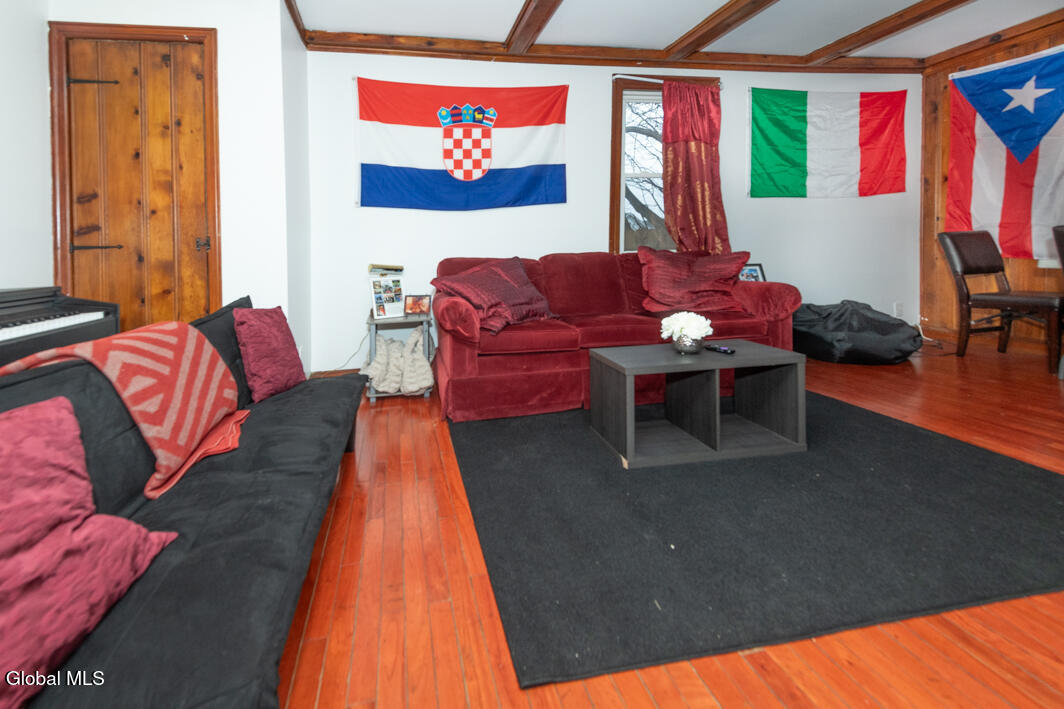 7 Pinehurst Avenue Albany NY 12203