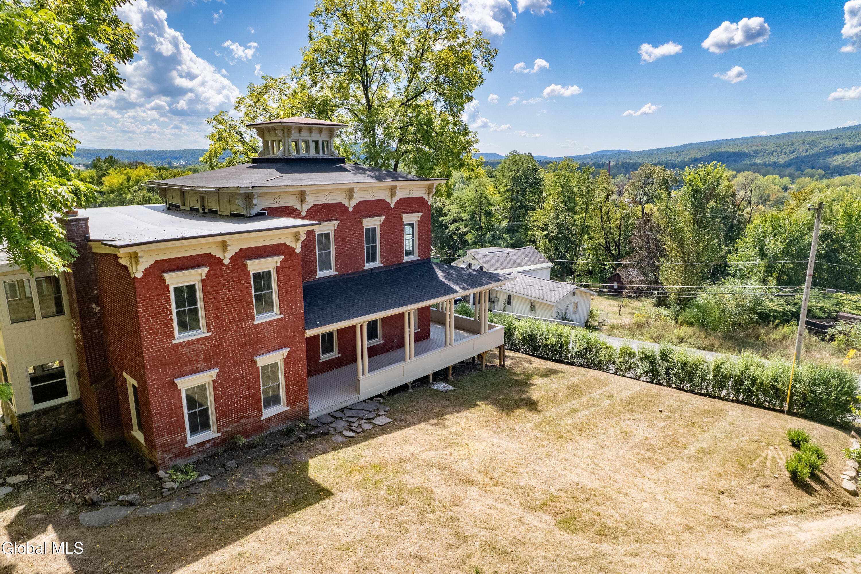 8 Mountain Street Whitehall NY 12887