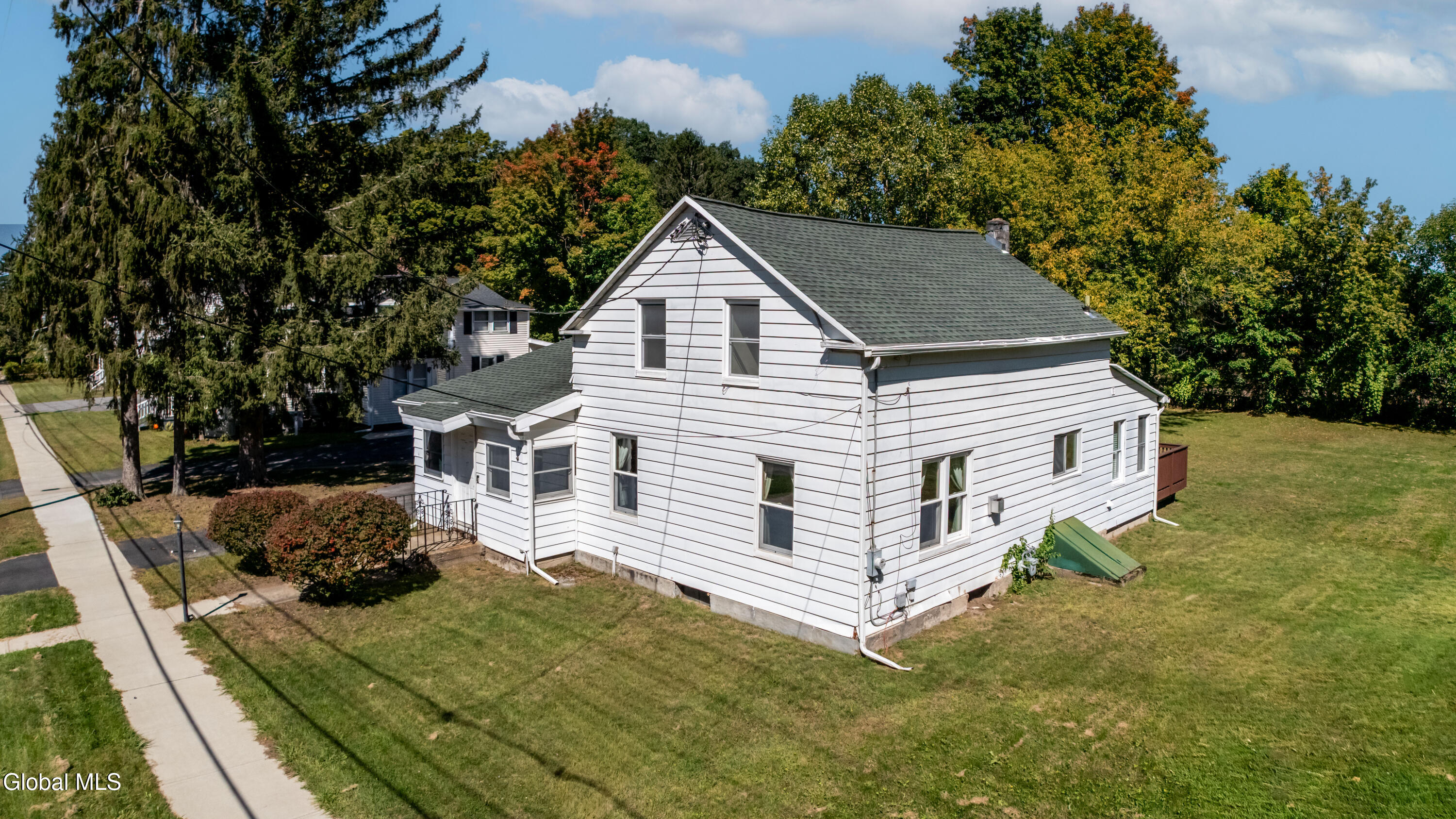 1 Congress Avenue Saratoga Springs NY 12866