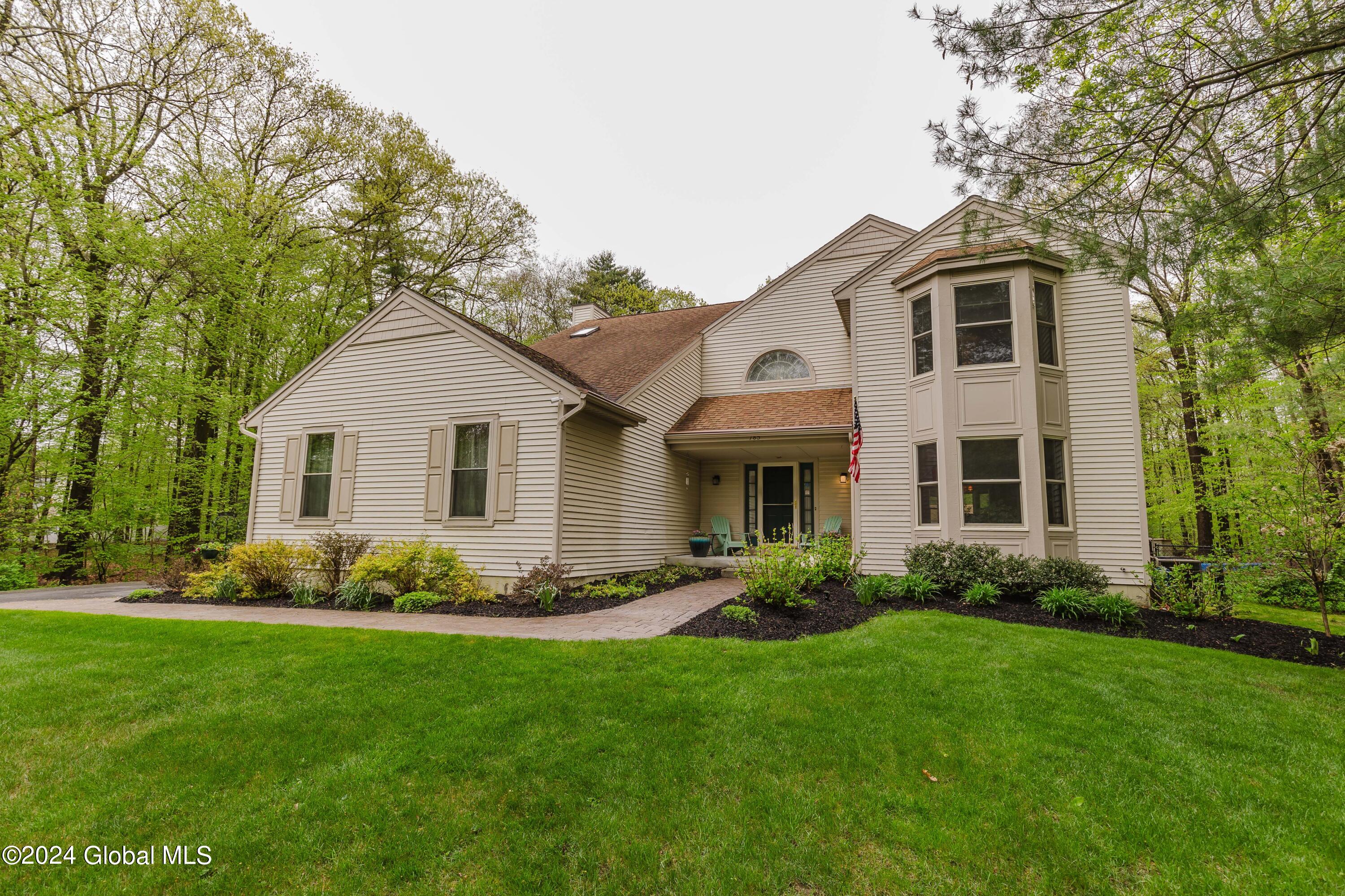 785 Red Oak Drive Niskayuna NY 12309