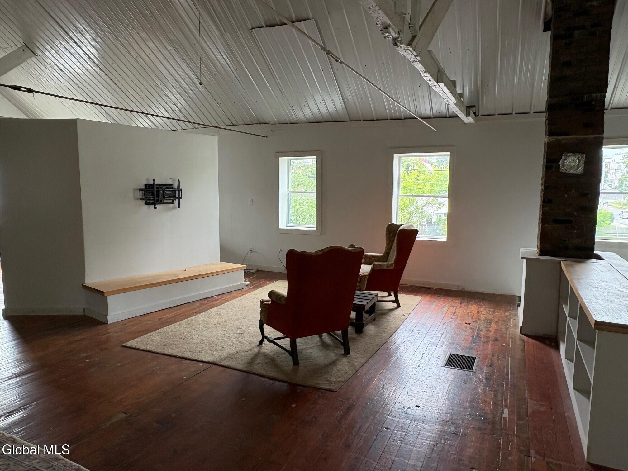10 Thompson Street Ballston Spa NY 12020