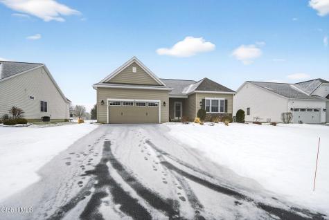 16 Hearthstone Drive Mechanicville NY 12118