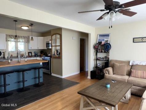 11 Ridge Road Ravena NY 12143