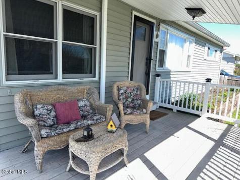11 Ridge Road Ravena NY 12143