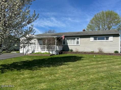 11 Ridge Road Ravena NY 12143