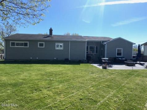11 Ridge Road Ravena NY 12143