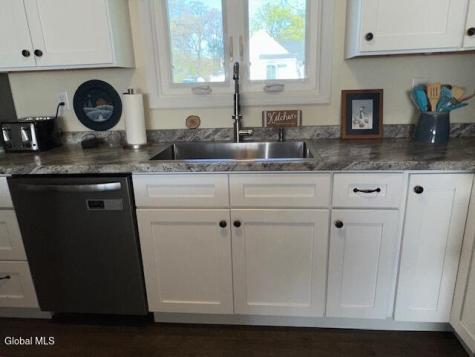 11 Ridge Road Ravena NY 12143