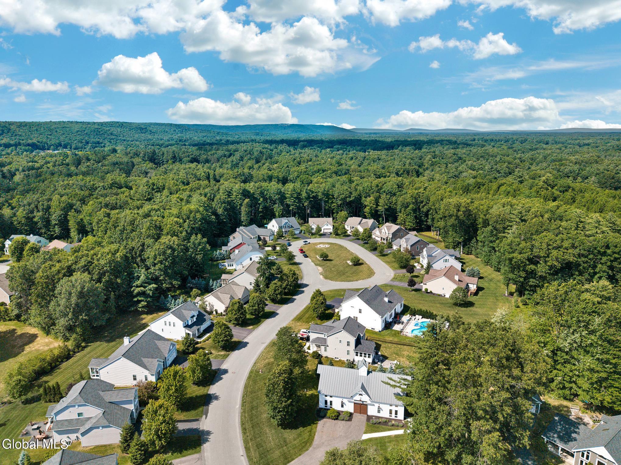 41 Cider Mill Way Saratoga Springs NY 12866