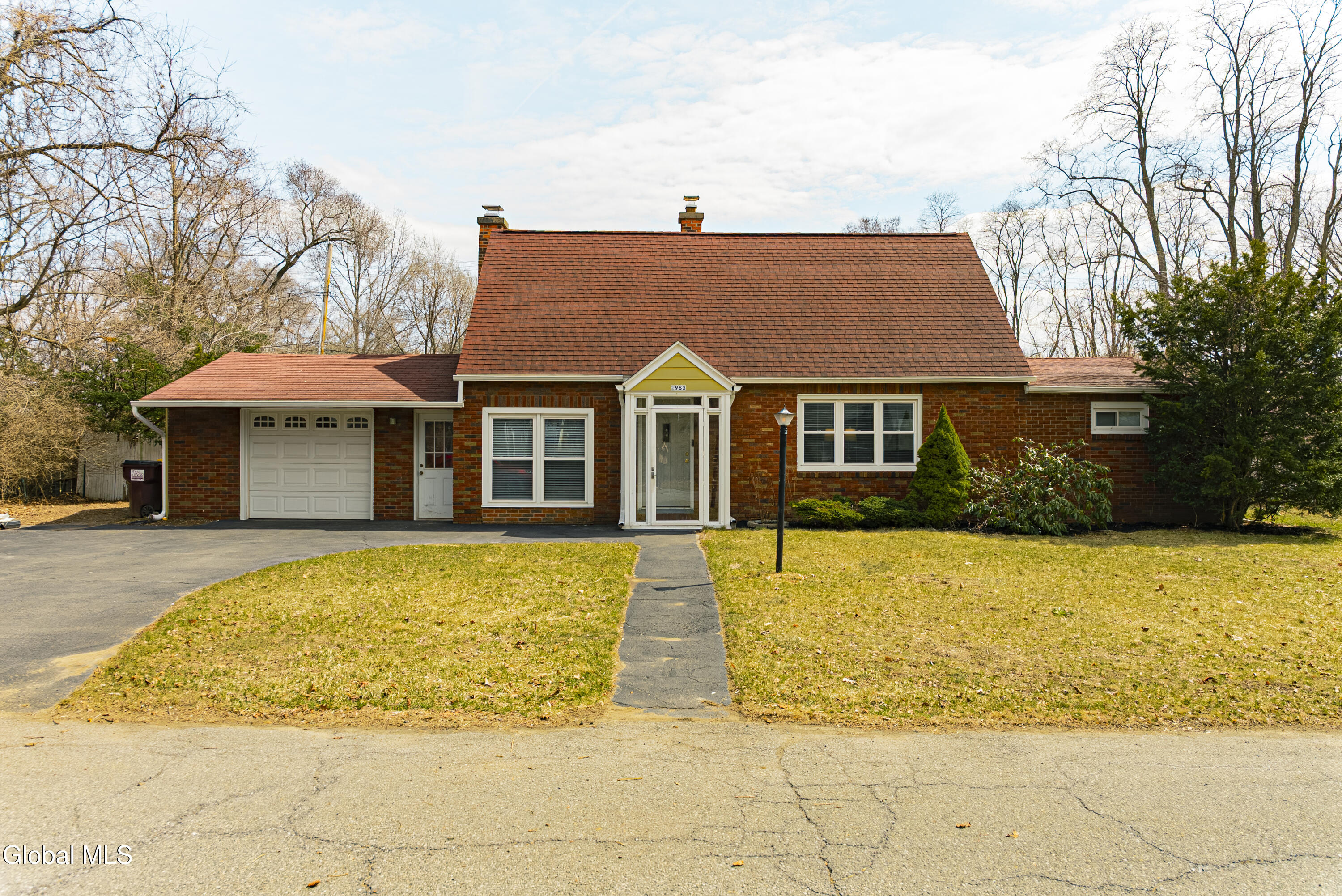2983 Nancy Lane Schenectady NY 12303