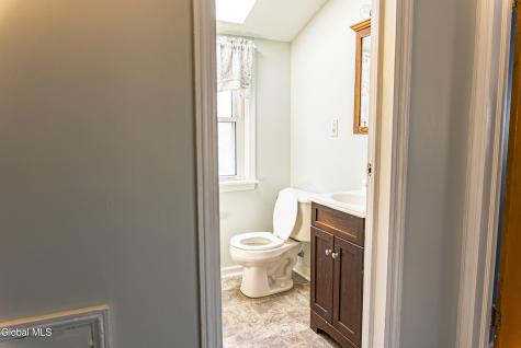 2983 Nancy Lane Schenectady NY 12303