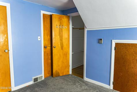 2983 Nancy Lane Schenectady NY 12303