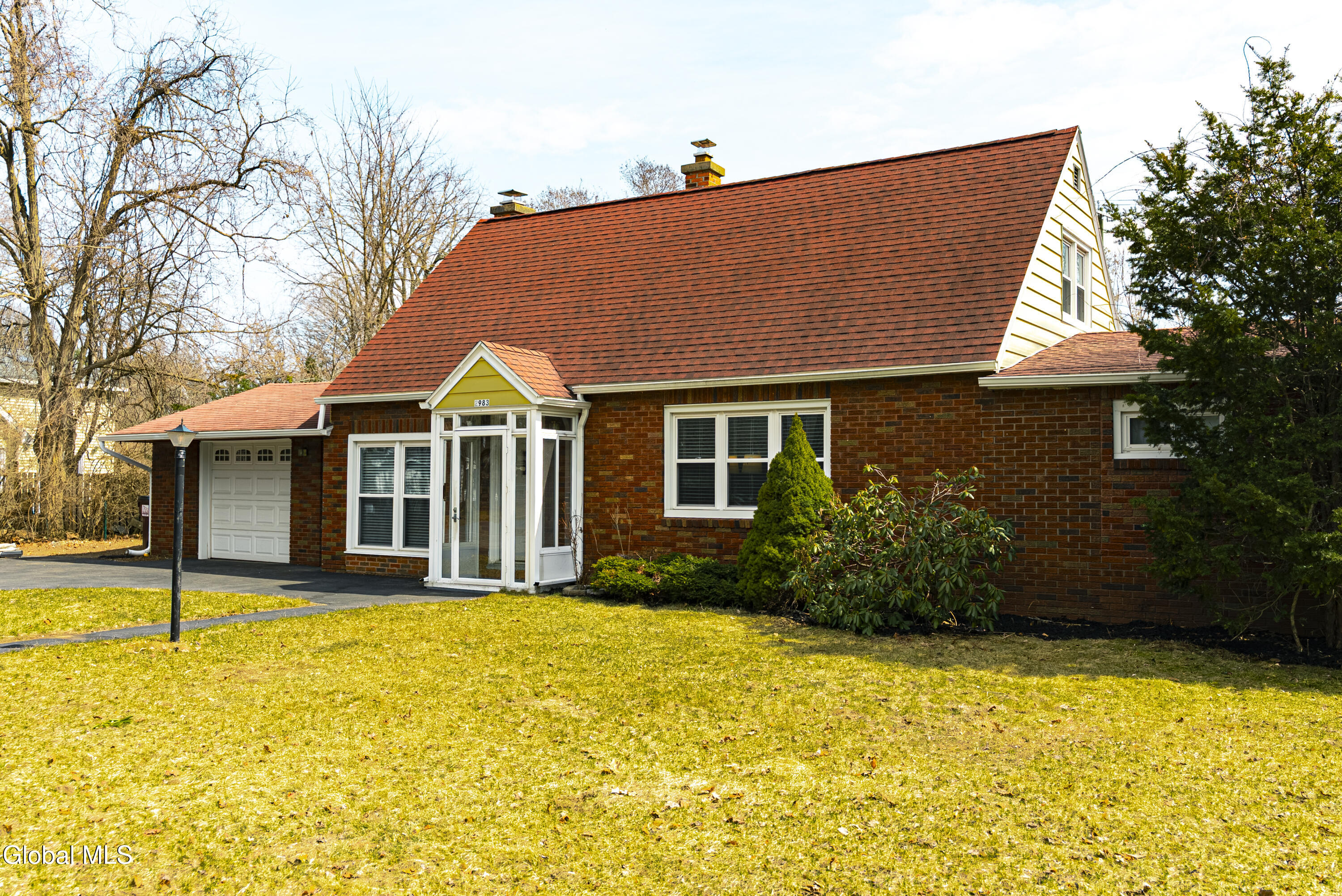 2983 Nancy Lane Schenectady NY 12303