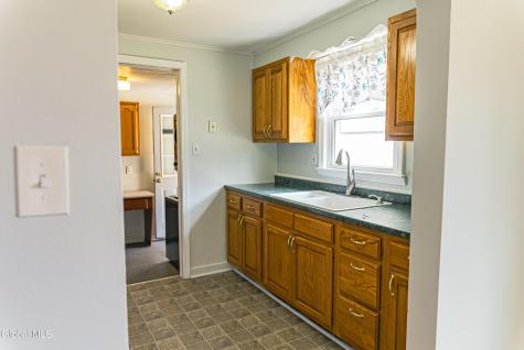 2983 Nancy Lane Schenectady NY 12303