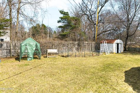 2983 Nancy Lane Schenectady NY 12303