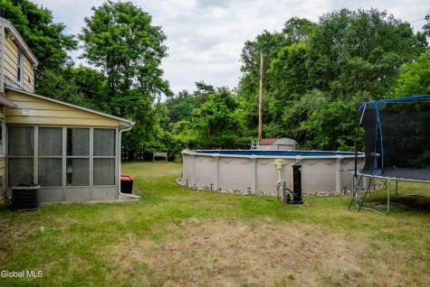2983 Nancy Lane Schenectady NY 12303