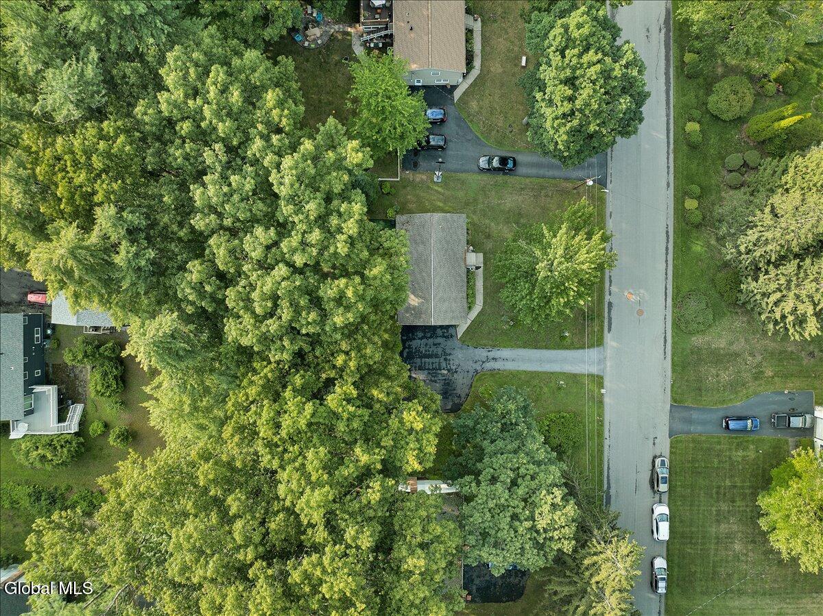 40 Oakwood Boulevard Clifton Park NY 12065