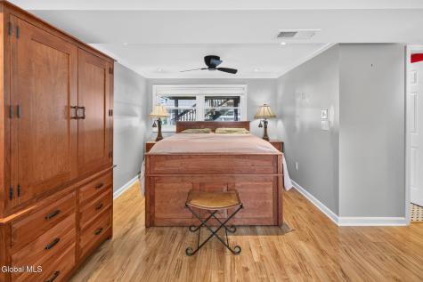 201 Deerfield Court Voorheesville NY 12186