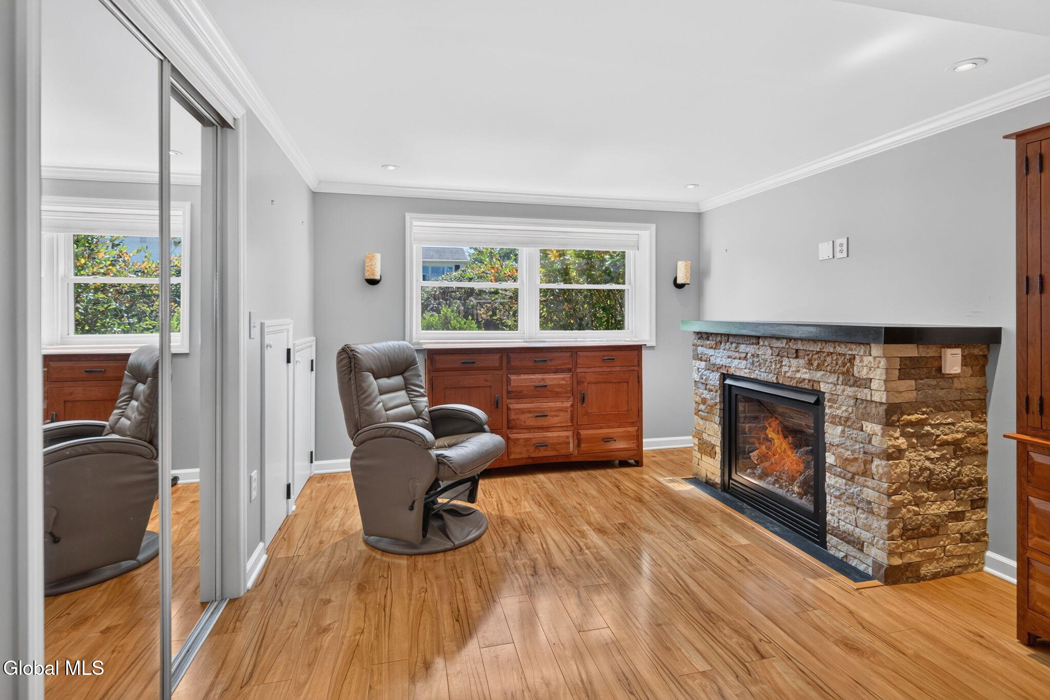 201 Deerfield Court Voorheesville NY 12186