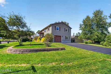 201 Deerfield Court Voorheesville NY 12186