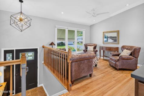 201 Deerfield Court Voorheesville NY 12186