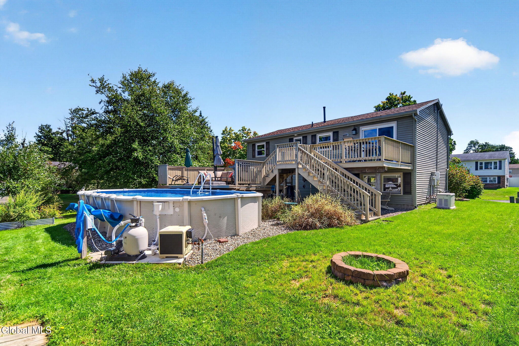 201 Deerfield Court Voorheesville NY 12186