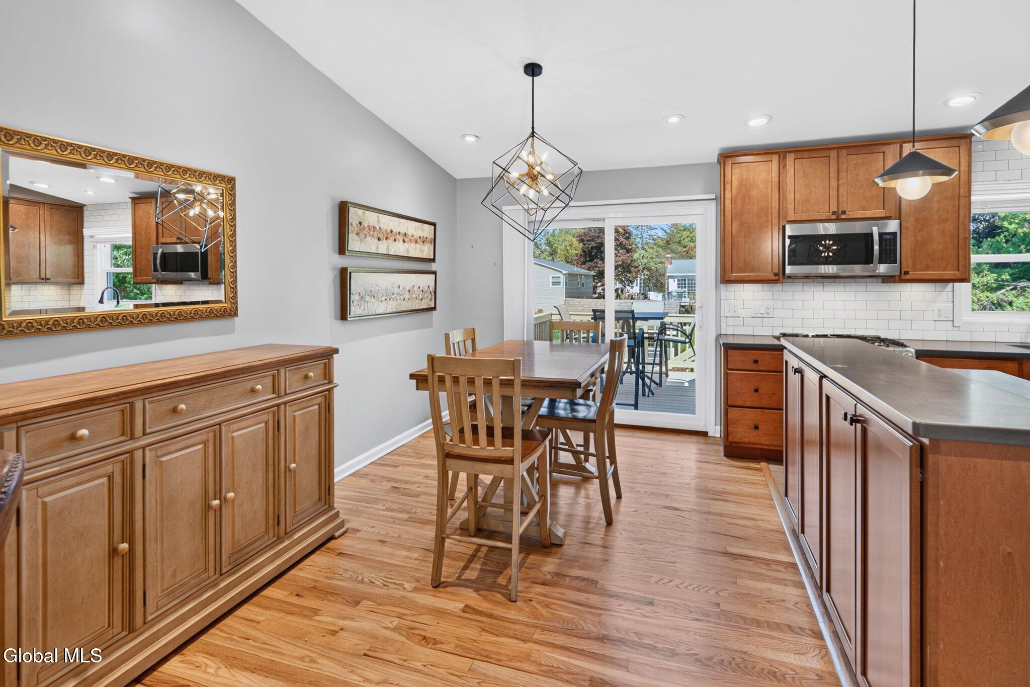 201 Deerfield Court Voorheesville NY 12186