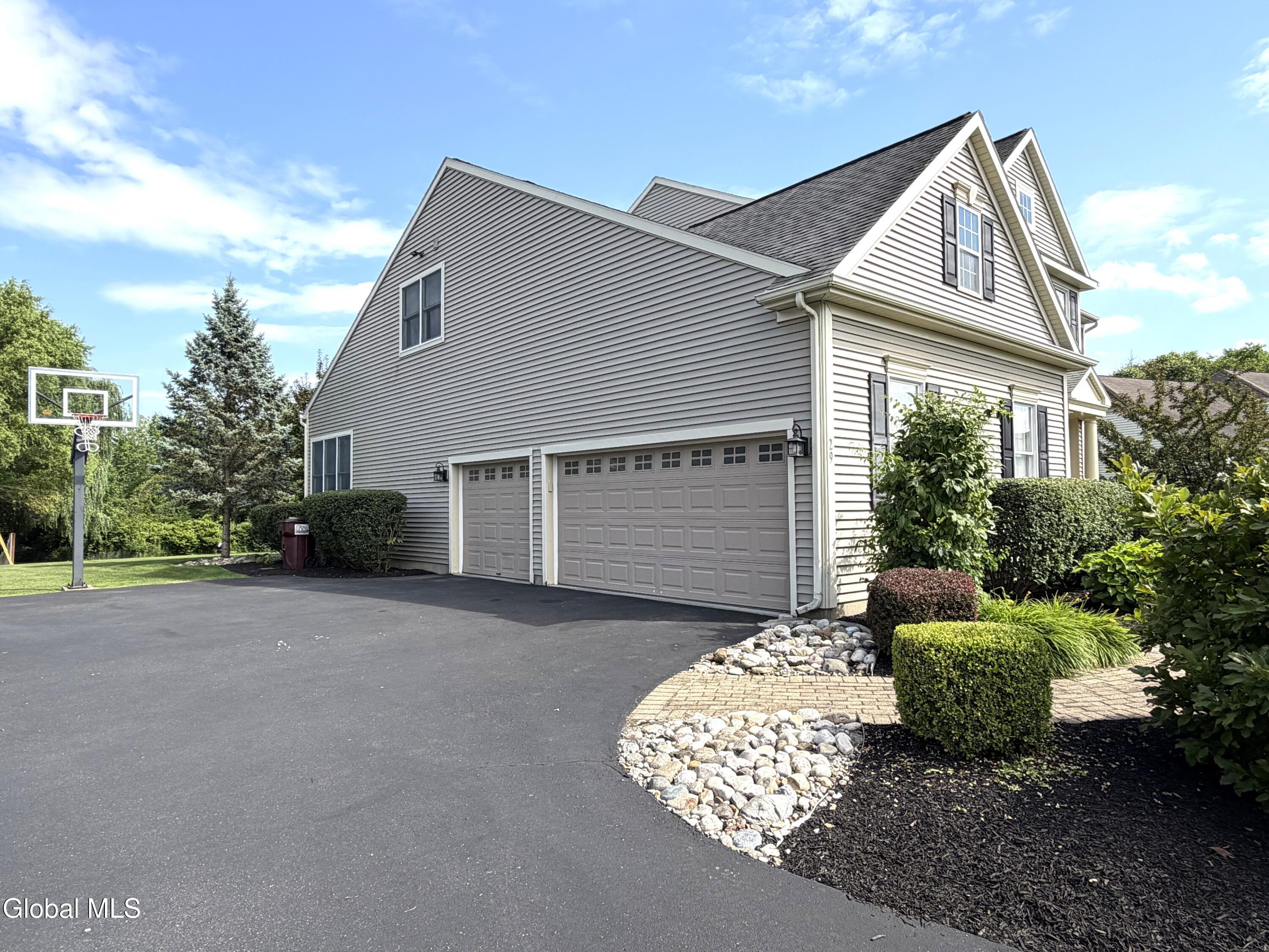 29 Silo Drive Waterford NY 12188