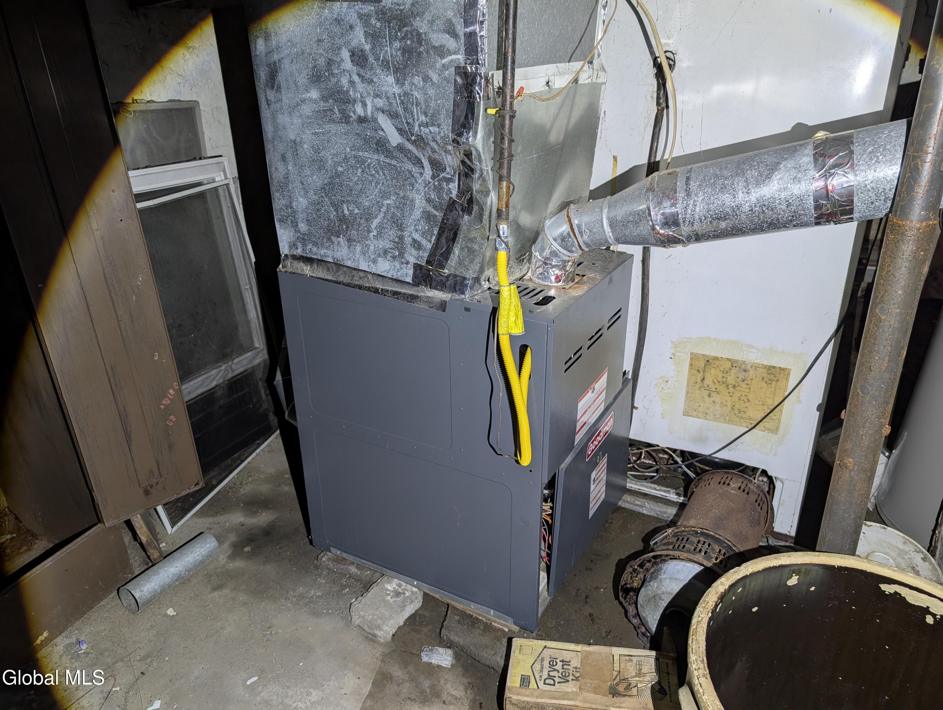 77 3rd Street Gloversville NY 12078