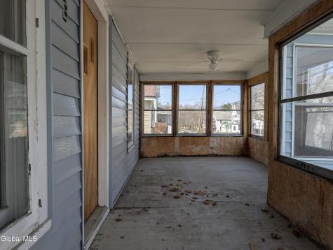 77 3rd Street Gloversville NY 12078