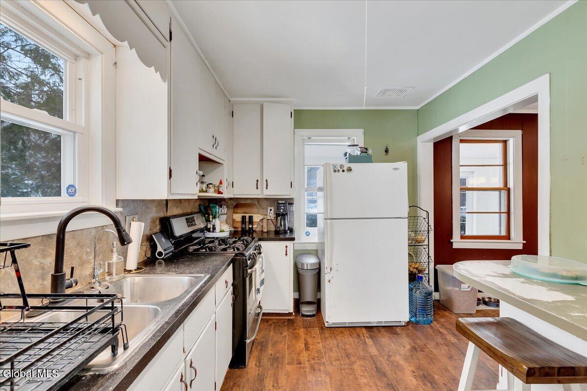 40 Leonard Street Gansevoort NY 12831