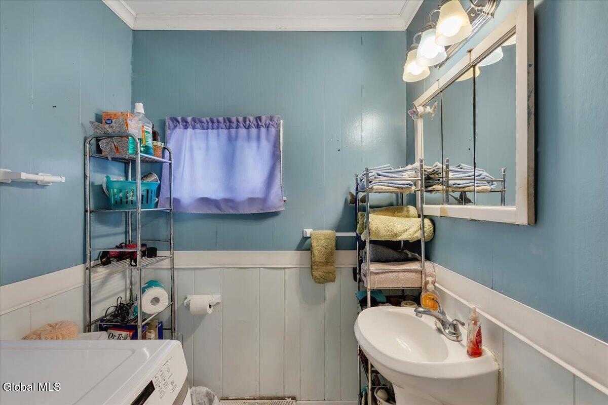 40 Leonard Street Gansevoort NY 12831
