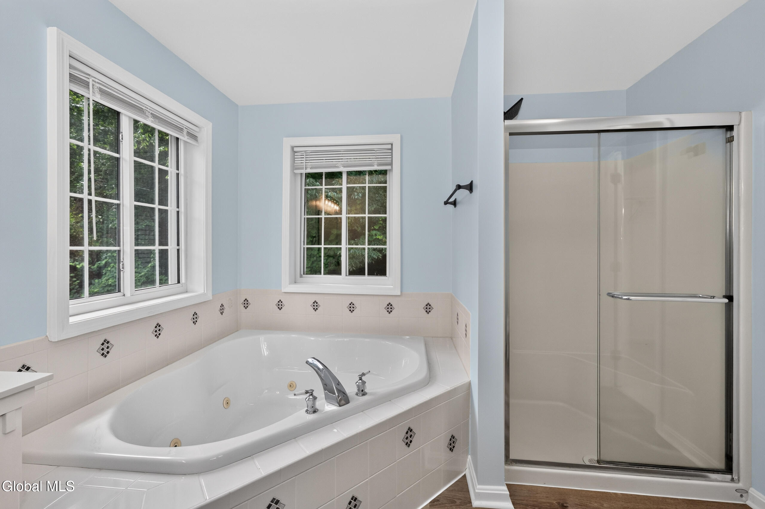 12 Four Leaf Manor Clifton Park NY 12148