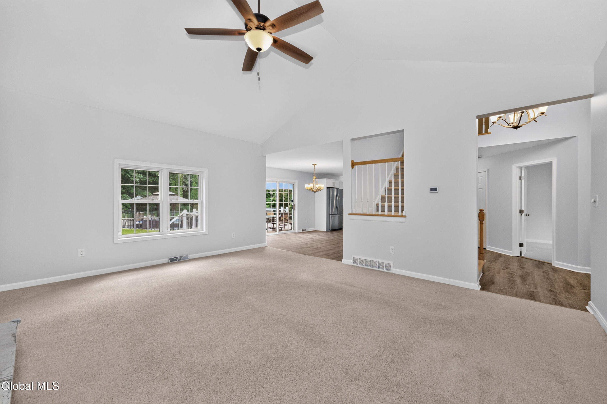 12 Four Leaf Manor Clifton Park NY 12148